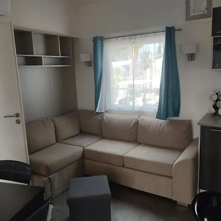 Camping Mobil'holidays Del Mar 222 *